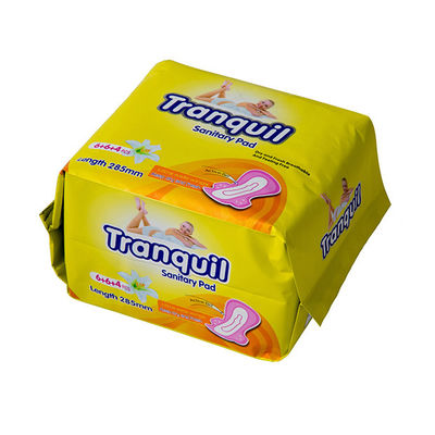 Bom preço Costume feminino ultra fino descartável do guardanapo do conforto da senhora Soft Sanitary Pad on-line